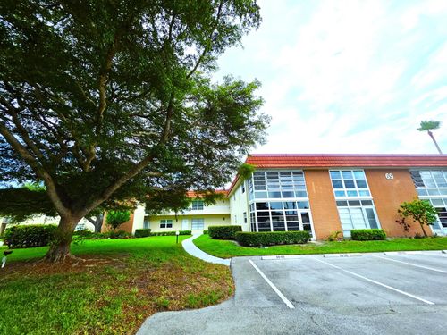 apt-205-69 Royal Oak Ct, VERO BEACH, FL, 32962-3756 | Card Image