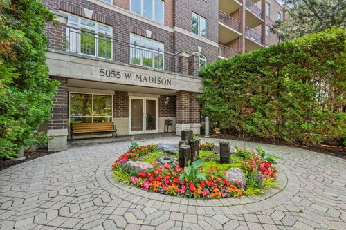 403-5055 Madison St, Skokie, IL, 60077-2573 | Card Image