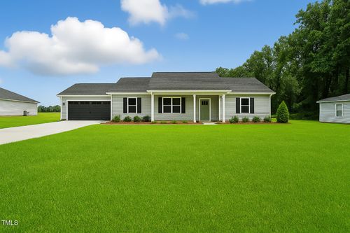 8686 Green Path Rd, Dunn, NC, 28334-8617 | Card Image