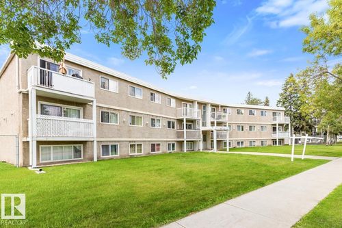 105-8930 149 St Nw, Edmonton, AB, T5R1B8 | Card Image
