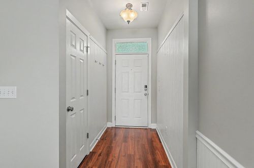 104 Pavilion St, Summerville, SC, 29483-8444 | Card Image