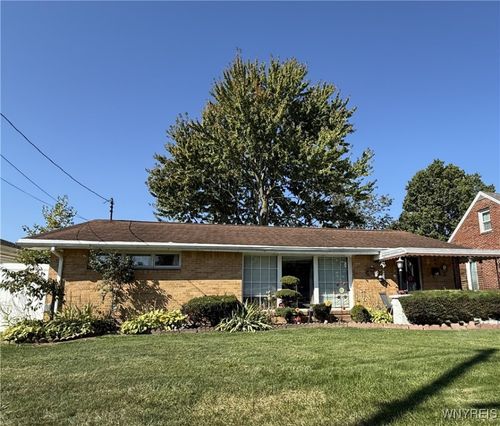 10 Woodbine Pl, Cheektowaga, NY, 14225-3357 | Card Image
