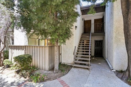 29-15511 Sherman Way, Van Nuys, CA, 91406-4196 | Card Image