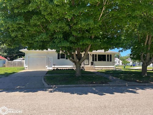 2905 Avenue J, Fort Madison, IA, 52627-3727 | Card Image