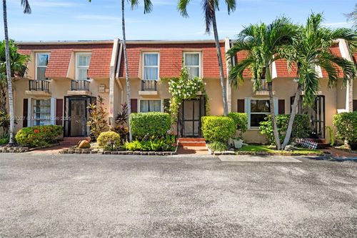 apt-29-1001 Three Islands Blvd, Hallandale Beach, FL, 33009-2856 | Card Image