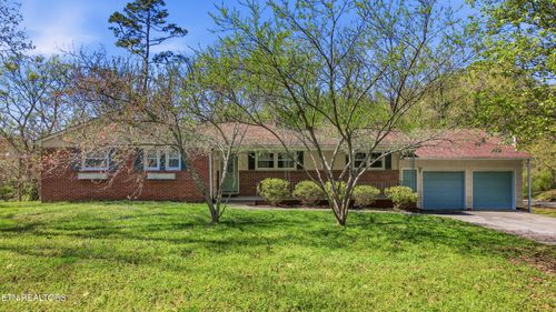 4721 W Sunset Rd, Knoxville, TN, 37914-5048 | Card Image