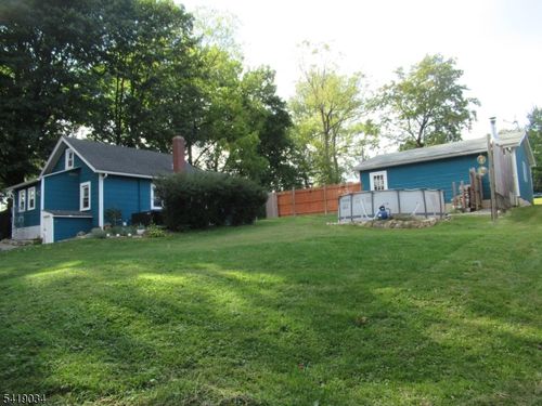 223 Washburn Ave, Washington, NJ, 07882-2360 | Card Image