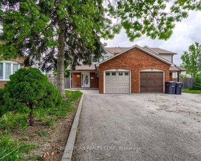 34 Kline Crt, House attached with 3 bedrooms, 3 bathrooms and 3 parking in Brampton ON | Image 1