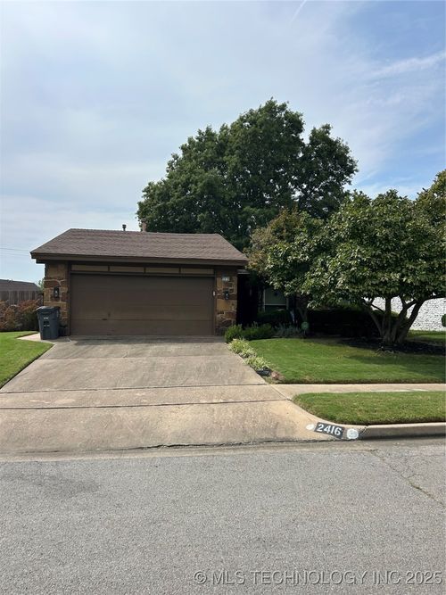 2416 S 101st East Pl, Tulsa, OK, 74129-4631 | Card Image
