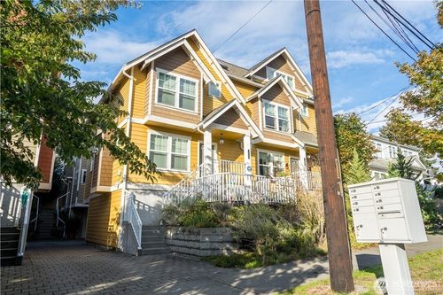 b-1618 N 46th Street, Seattle, WA, 98103 | Card Image