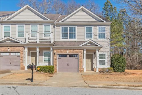 7766 Carnegie Dr, Fairburn, GA, 30213-6086 | Card Image