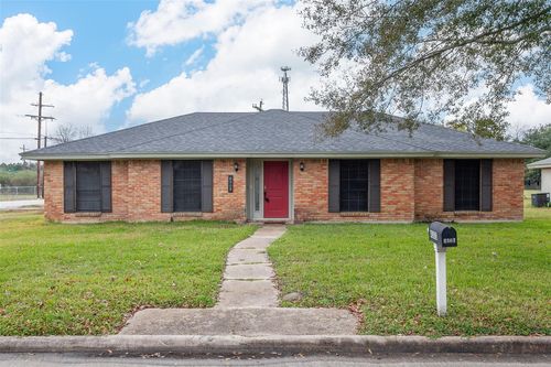 4303 Memorial Dr, Orange, TX, 77632-4420 | Card Image