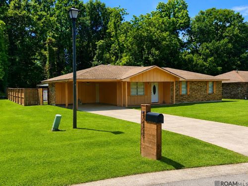 7449 W Driftwood Dr, Ventress, LA, 70783-3910 | Card Image