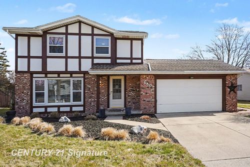 680 N Frost Dr, Saginaw, MI, 48638-5745 | Card Image