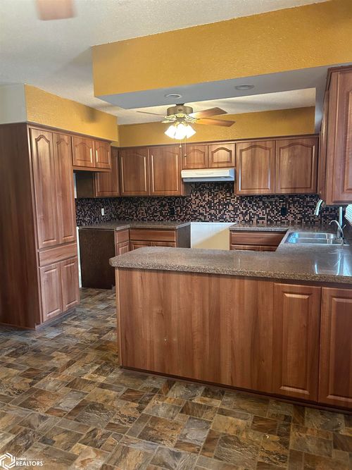 205 Nw 12th St, Pocahontas, IA, 50574-1331 | Card Image