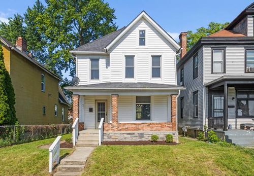571 Gilbert St, Columbus, OH, 43205-2615 | Card Image