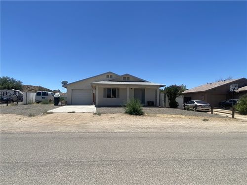 3040 Pacific Ave, Kingman, AZ, 86401-4338 | Card Image