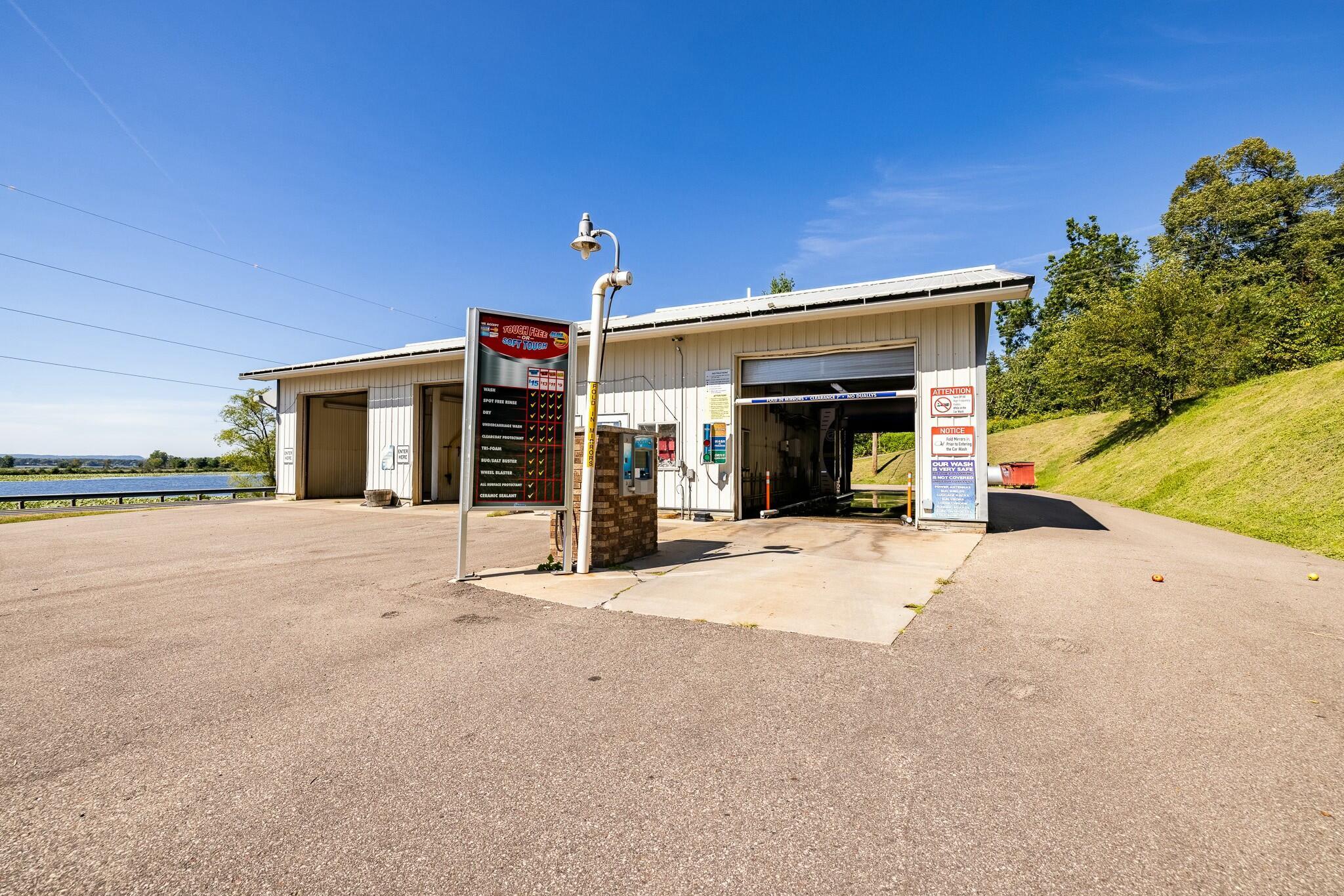 Commercial Sale in Alma 5