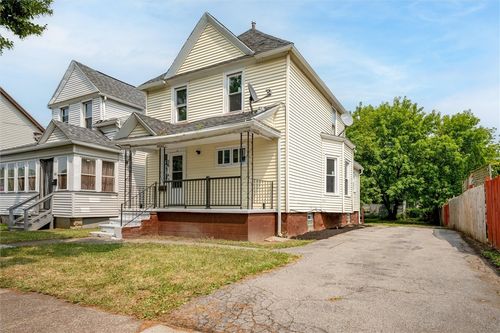 56 Wren St, Rochester, NY, 14613-1517 | Card Image