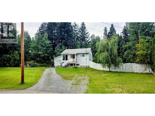 2294 Mario Pl, Prince George, BC, V2K3K1 | Card Image
