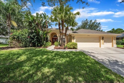 5803 Tanagerside Rd, Lithia, FL, 33547-5881 | Card Image