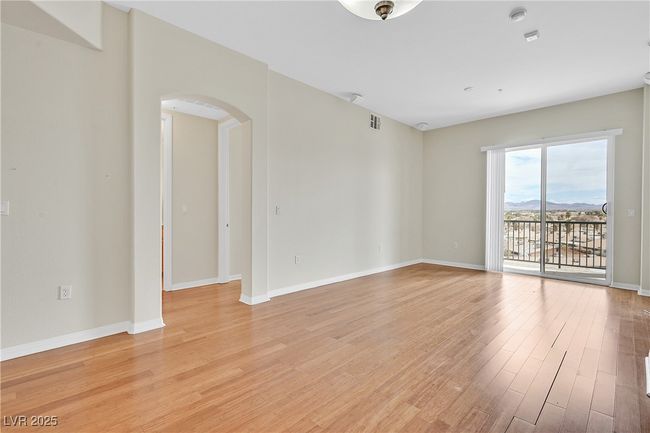 428 - 62 E Serene Ave, Condo with 2 bedrooms, 2 bathrooms and null parking in Las Vegas NV | Image 5