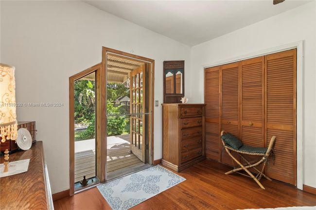 1536 71st St, House other with 2 bedrooms, 2 bathrooms and null parking in Miami Beach FL | Image 3