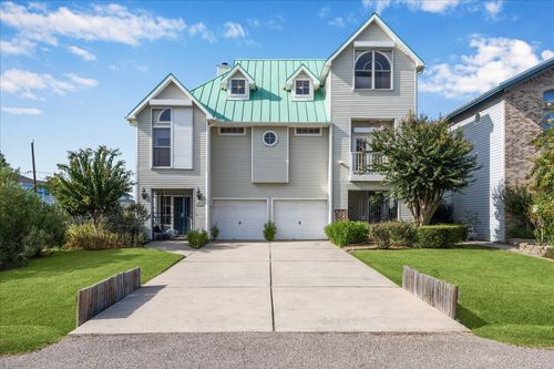 422 Bay Colony Dr, La Porte, TX, 77571-7310 | Card Image