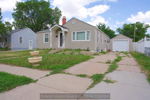 1108 N Baltimore, Hastings, NE, 68901 | Card Image