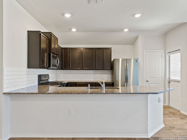 29641 Spring Cir, House other with 3 bedrooms, 2 bathrooms and null parking in Spring Branch TX | Image 11