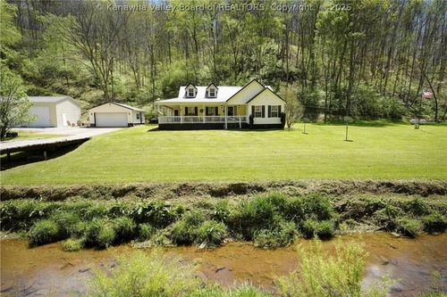 141 Canoe Run Road, Looneyville, WV, 25259 | Card Image