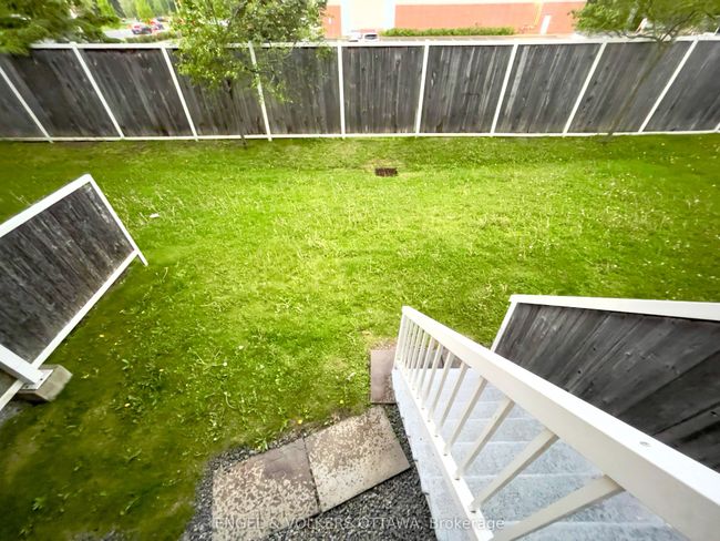80 Crosby Pvt, Condo with 2 bedrooms, 3 bathrooms and 2 parking in Ottawa ON | Image 13