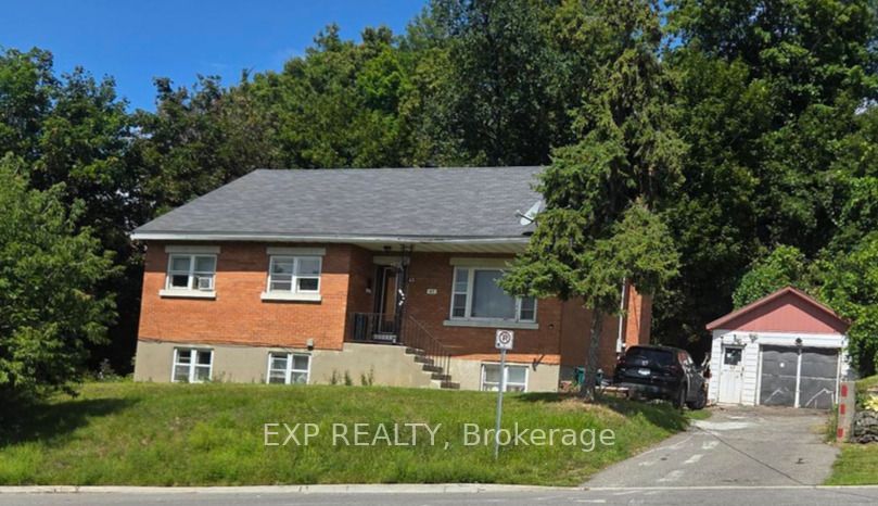 Residential in Vanier and Kingsview Park 3