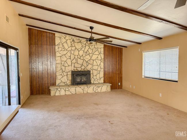 297 Pine St, House other with 3 bedrooms, 3 bathrooms and null parking in Shafter CA | Image 10