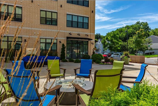 2 - 1818 Parmenter St, Condo with 2 bedrooms, 2 bathrooms and null parking in MIDDLETON WI | Image 6