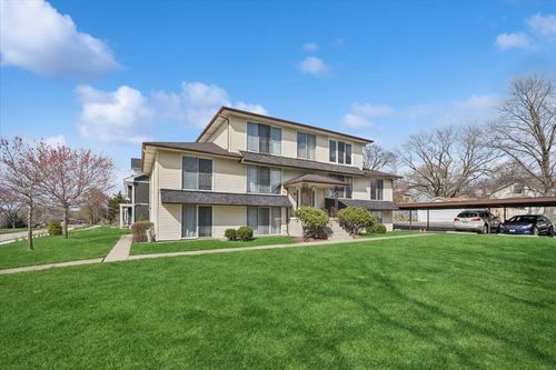 108-108 S 14th St, St. Charles, IL, 60174-2509 | Card Image