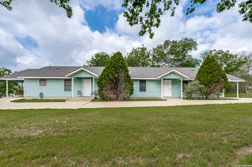 2242 Eastman Ave, New Braunfels, TX, 78130-6809 | Card Image