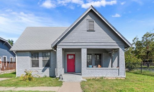 2401 Colonial Ave, Waco, TX, 76707-2857 | Card Image