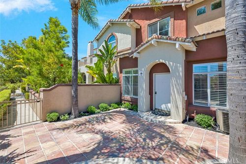 59 Anacapa Ct, Lake Forest, CA, 92610-2424 | Card Image