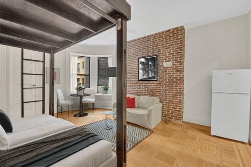apt-4b-293 Riverside Dr, New York, NY, 10025-5283 | Card Image