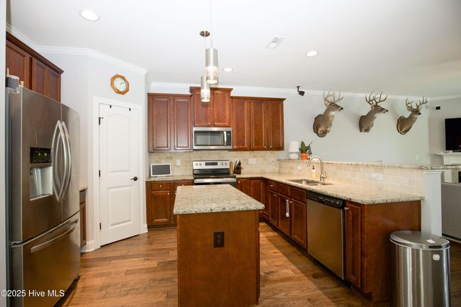 1471 Micahs Way N, House other with 3 bedrooms, 3 bathrooms and 2 parking in Spring Lake NC | Image 8