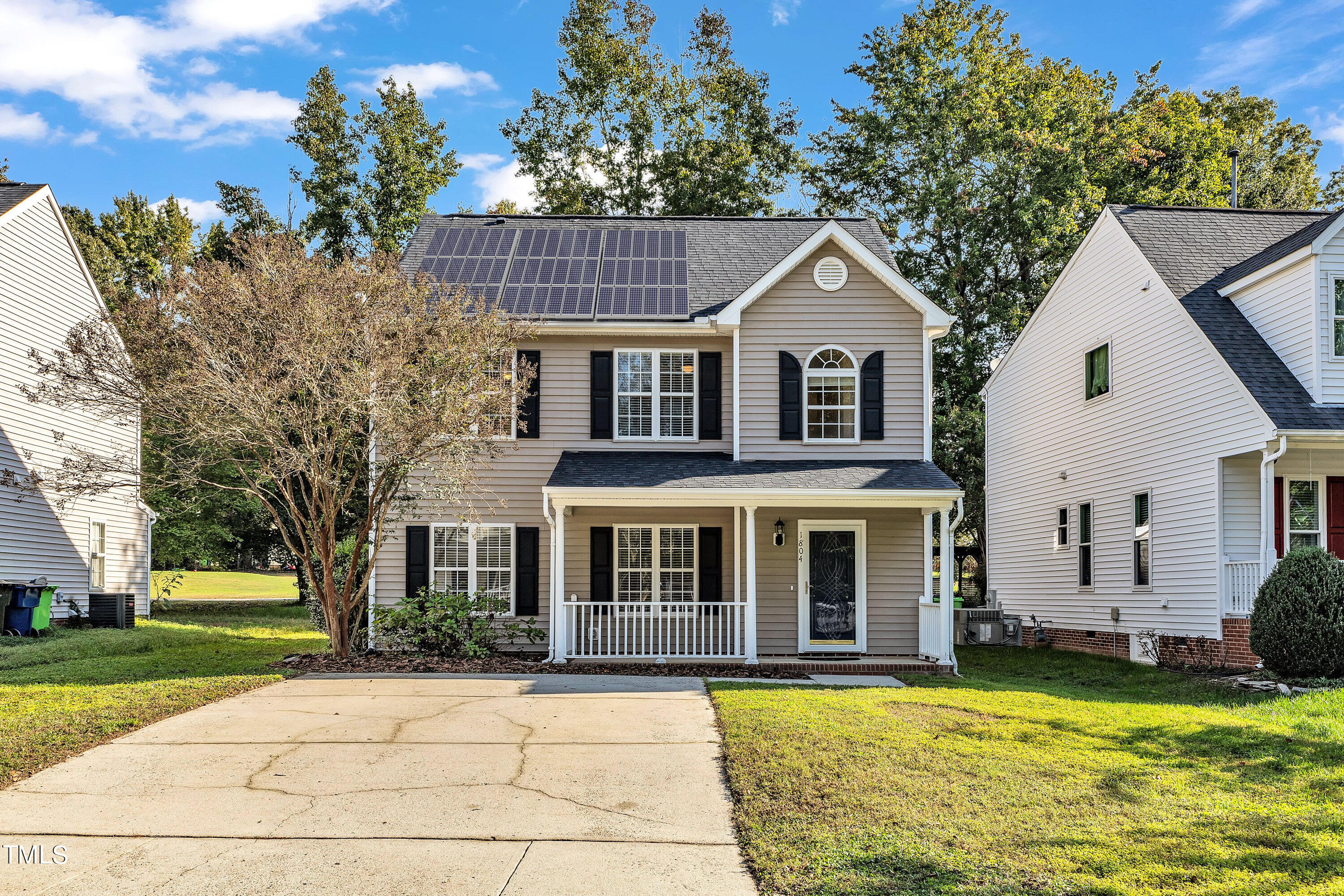 Crag Burn Ln, Raleigh, NC 27604