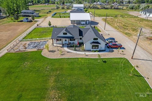 17220 Colbey Ln, Wilder, ID, 83676-5063 | Card Image