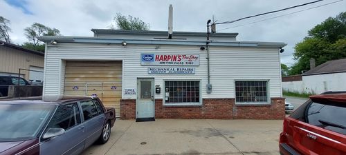 631 Rathbun St, Blackstone, MA, 01504-2052 | Card Image