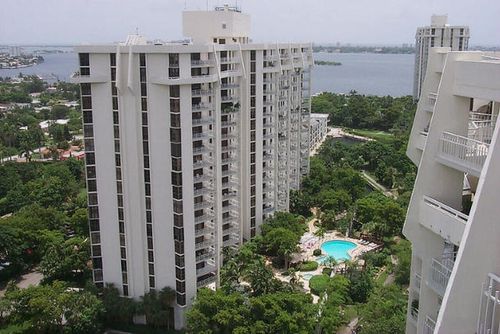 408-1000 Quayside Ter, Miami, FL, 33138-2243 | Card Image