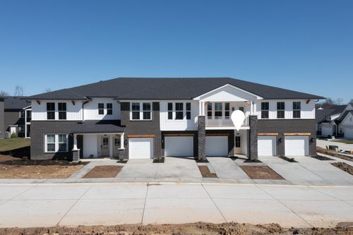 556 Tristan Ln, Florence, KY, 41042-9214 | Card Image