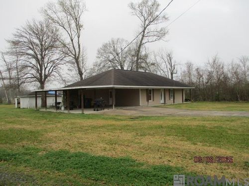 14219 Adam Arceneaux Dr, Gonzales, LA, 70737-6984 | Card Image