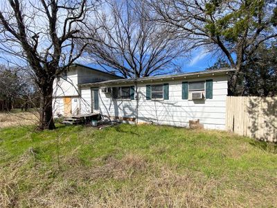 116 5th Street, House other with 3 bedrooms, 2 bathrooms and null parking in Whitney TX | Image 1