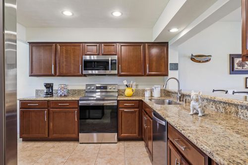 512 Desert Falls Dr N, Palm Desert, CA, 92211-1745 | Card Image