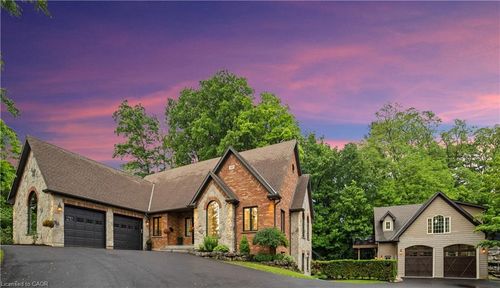 515 Hamilton Dr, Ancaster, ON, L9G2A9 | Card Image